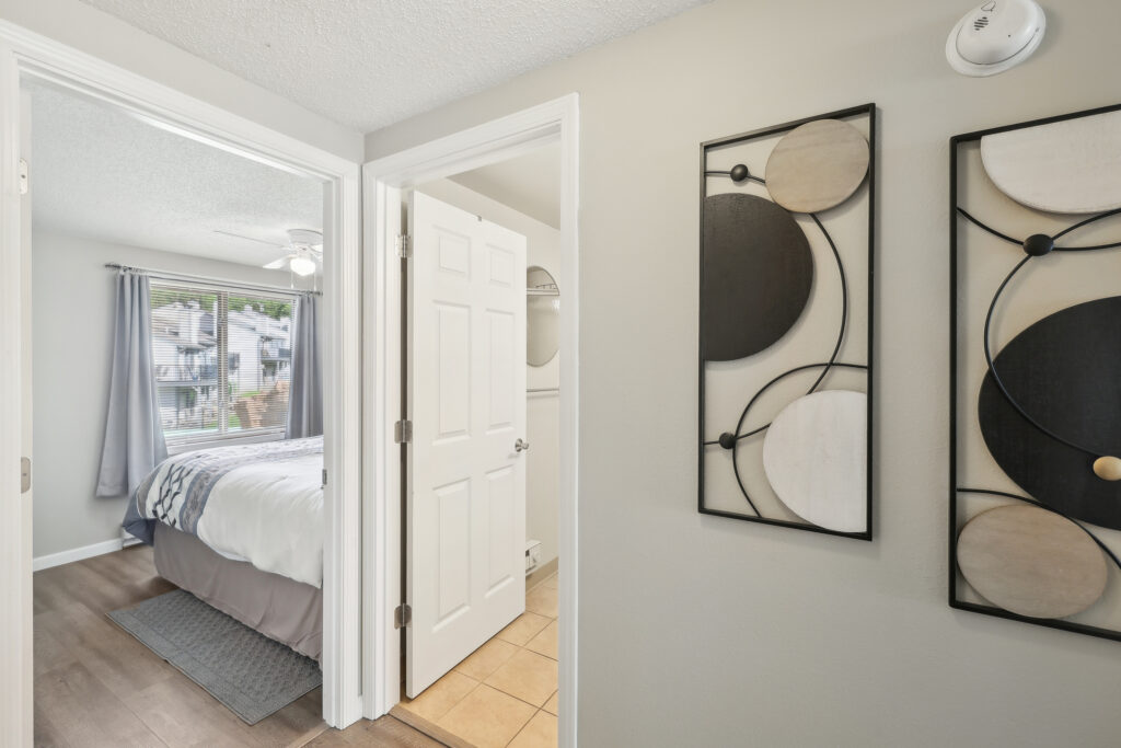 19-print-Canyon Rd-1705-019