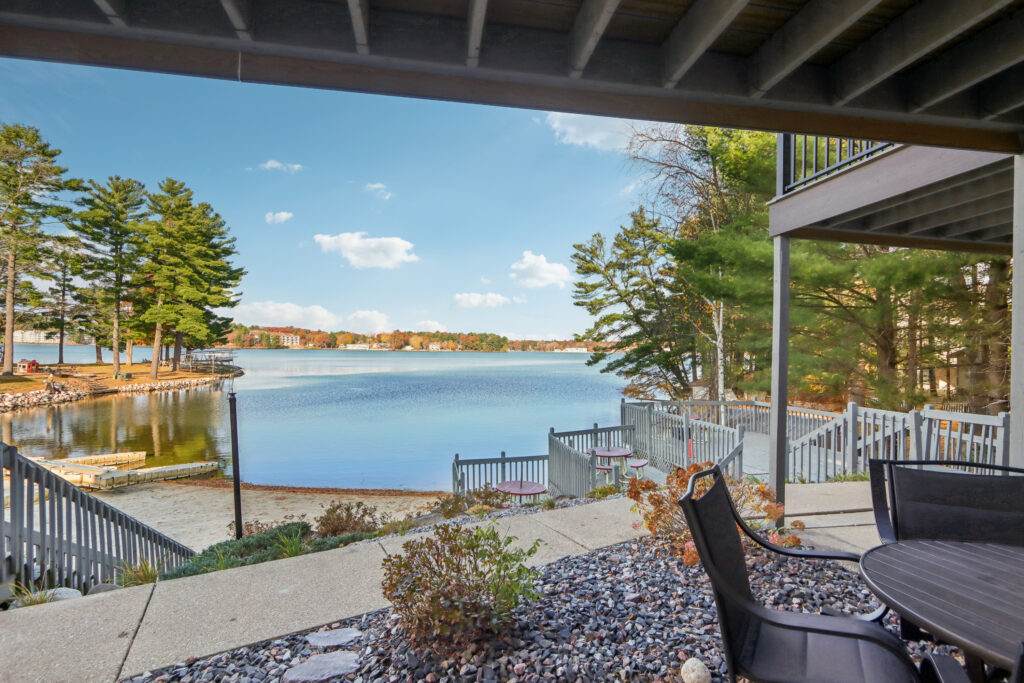 21-print-Canyon Rd 613-021