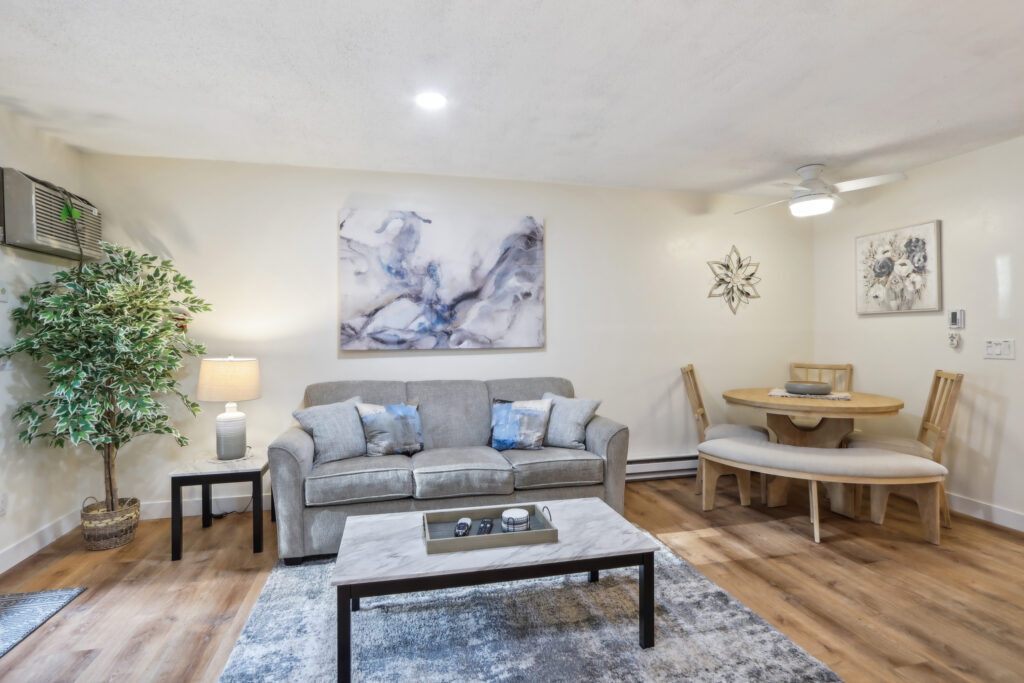 5-print-Canyon Rd 613-005