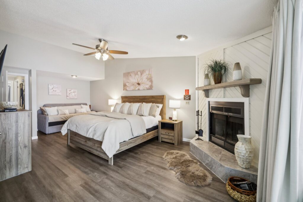 20-web-or-mls-Canyon Rd 109-S2108-020